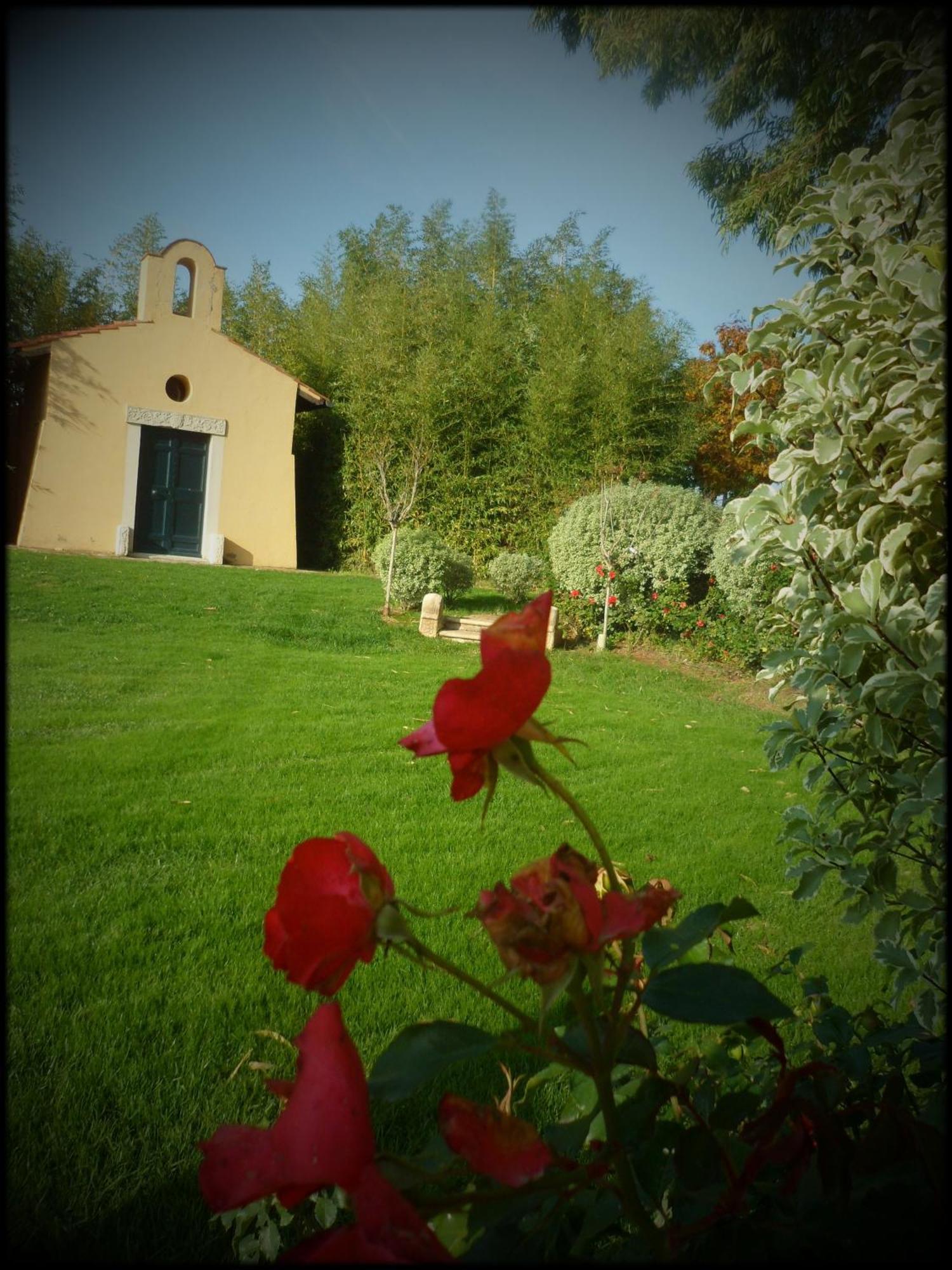 Casale Di Tormaggiore Villa And Country Suites โปเมเซีย ภายนอก รูปภาพ