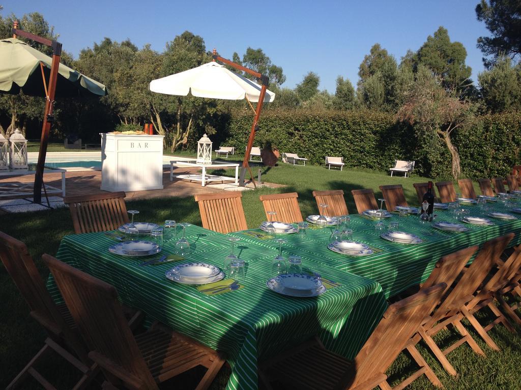 Casale Di Tormaggiore Villa And Country Suites โปเมเซีย ภายนอก รูปภาพ