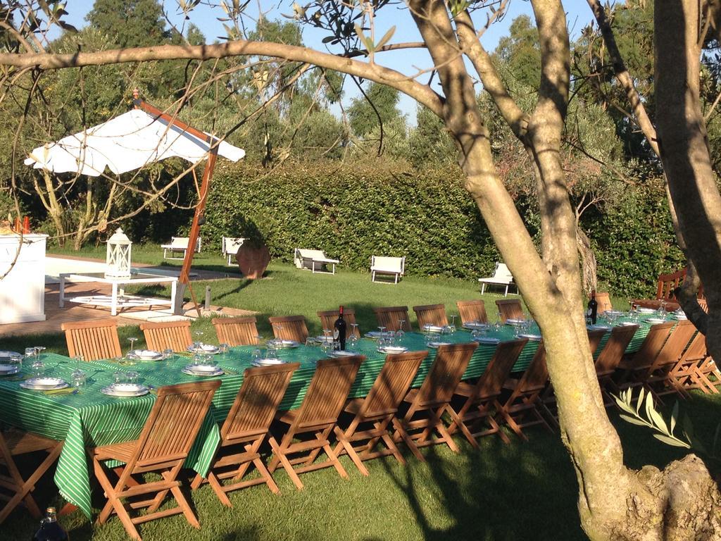 Casale Di Tormaggiore Villa And Country Suites โปเมเซีย ภายนอก รูปภาพ